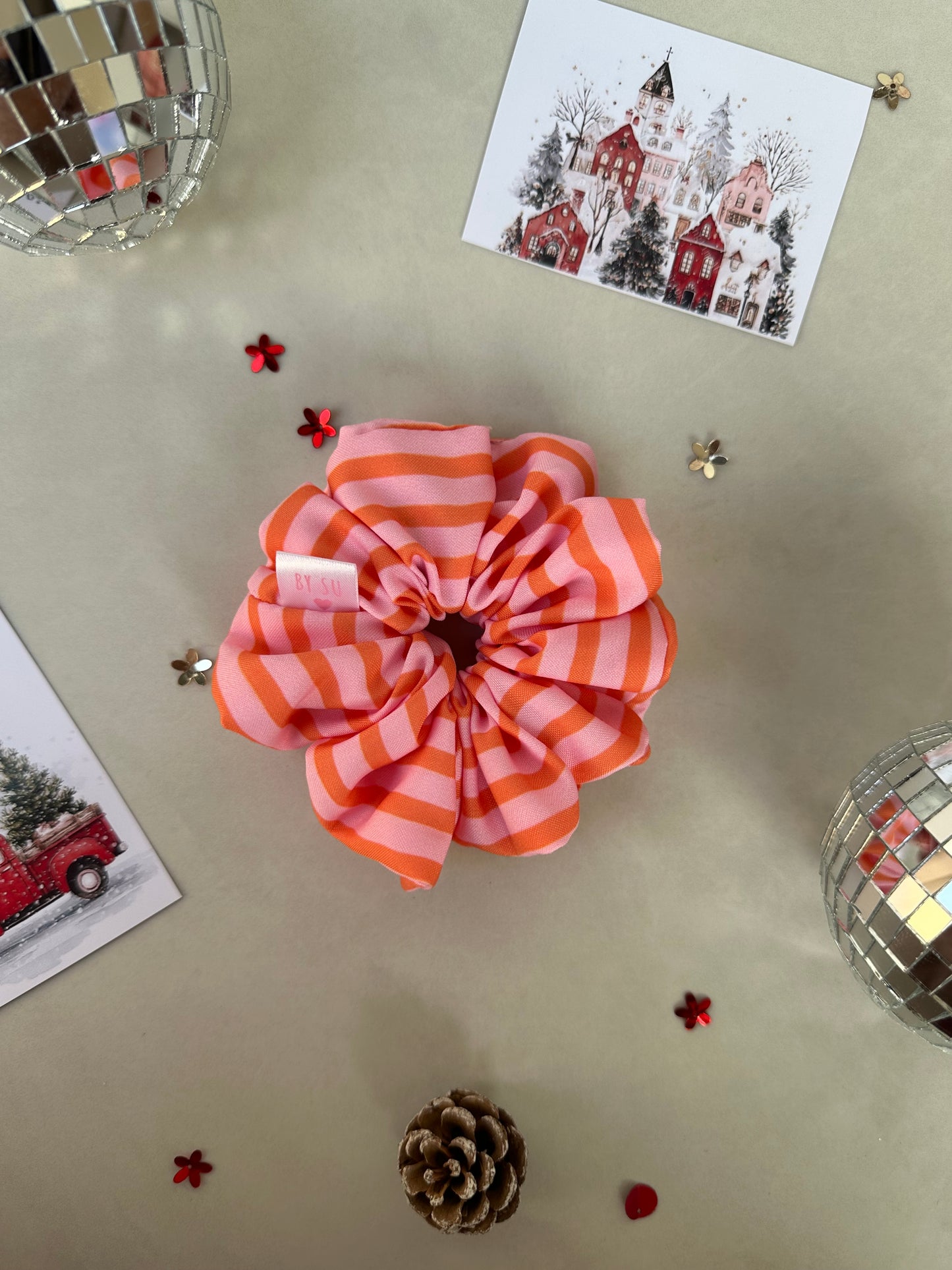 Peachy Pop Scrunchie