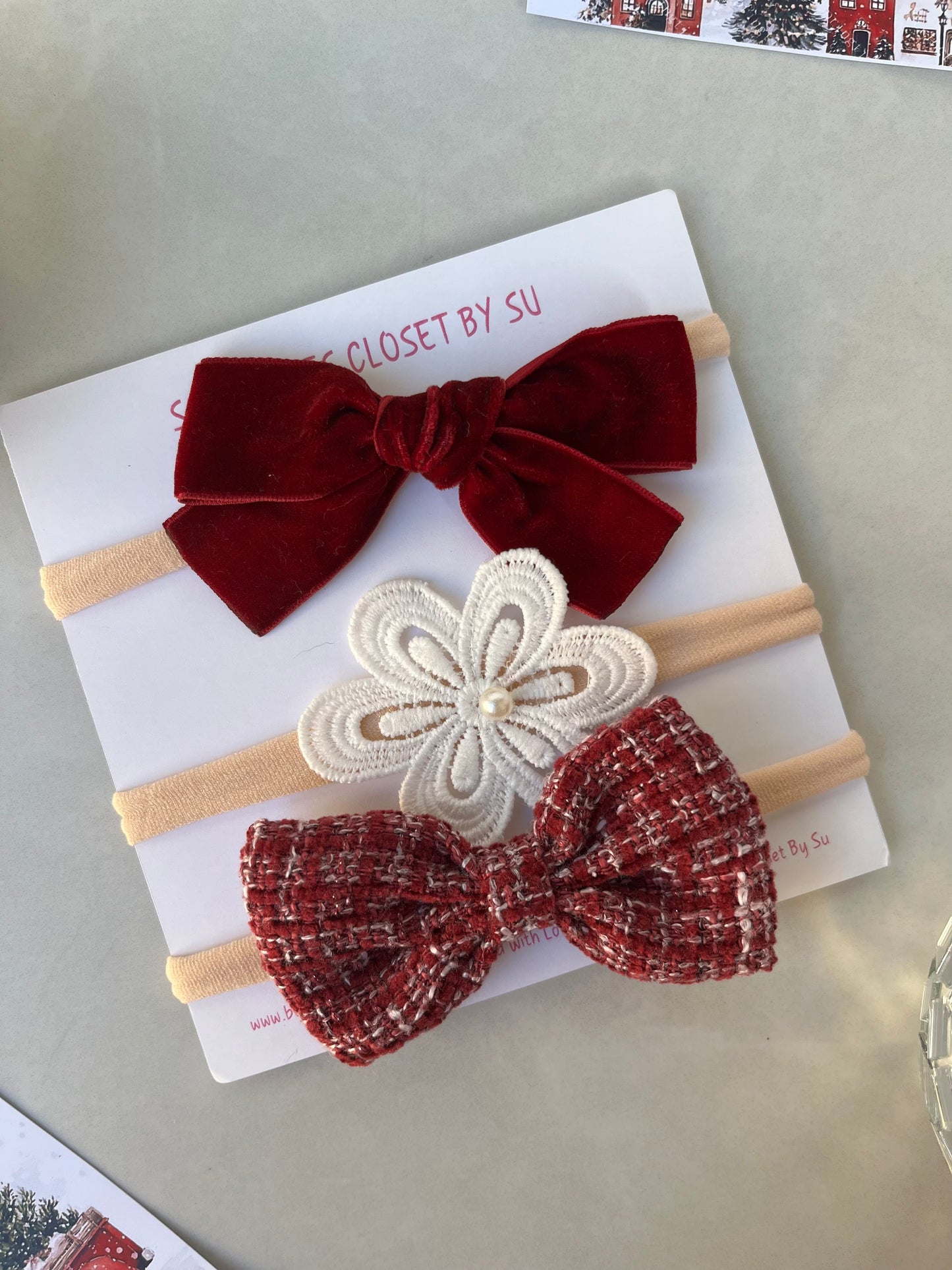 Festive Vintage Babe