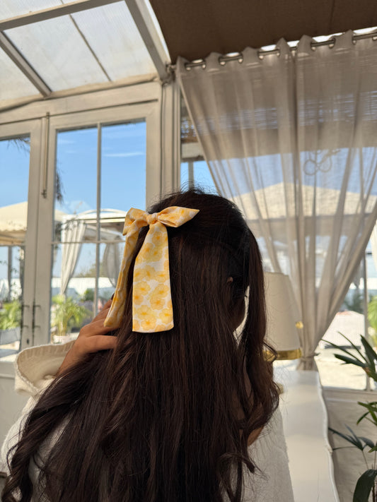 Yellow Daisy Tailbow