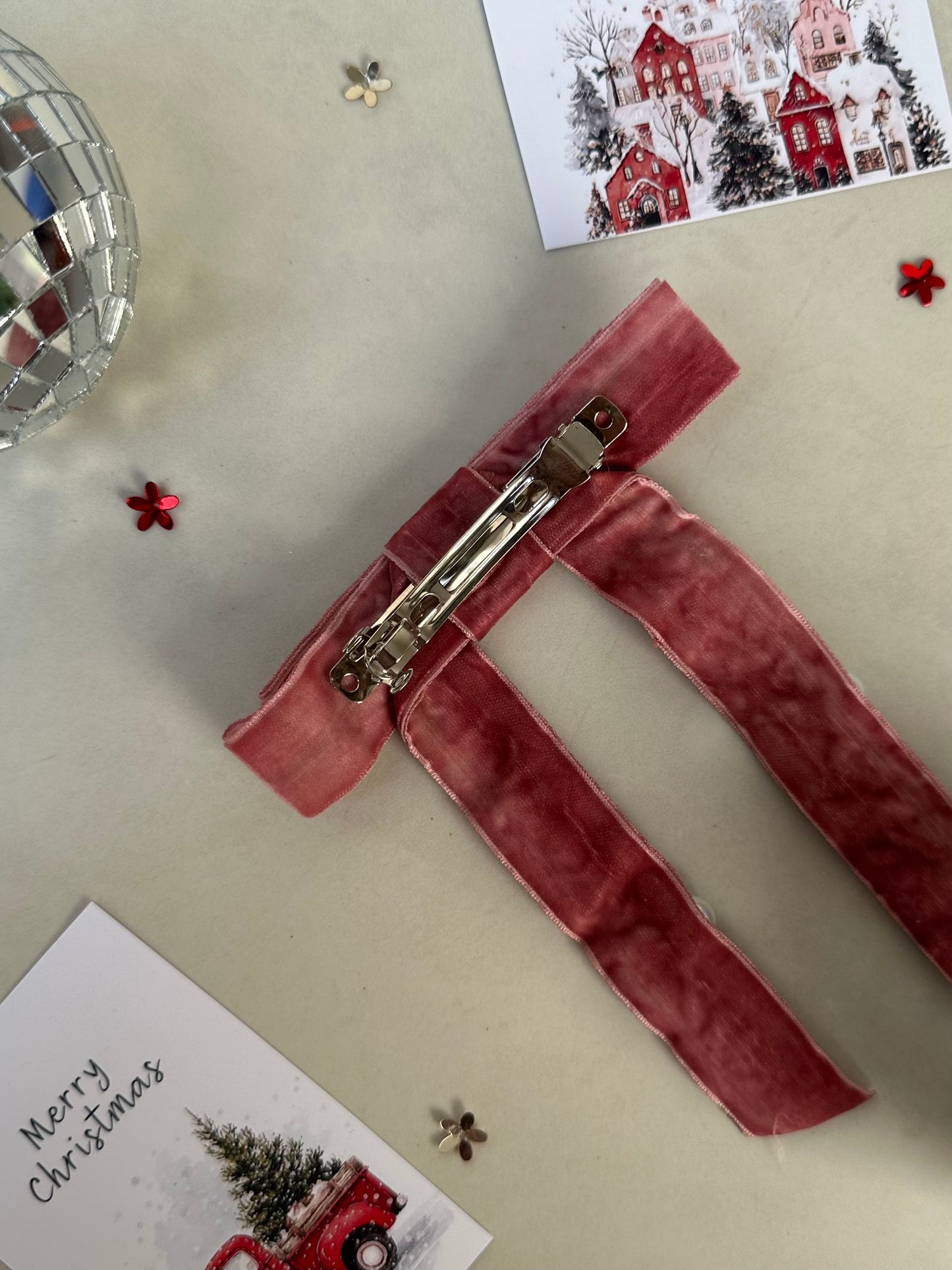 Dusty Rose Velvet Pearl Bow