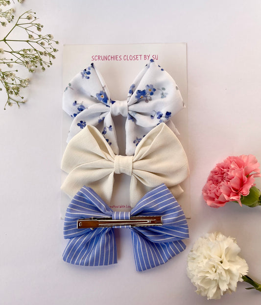 Classic Blue Floral Bow Set
