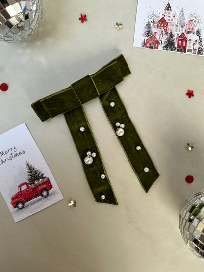 Mossy Meadow Velvet Pearl Bow