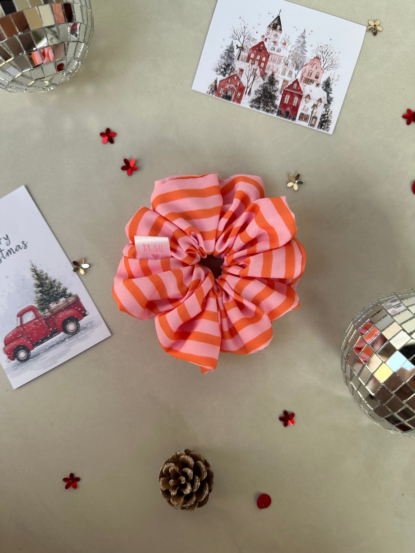 Peachy Pop Scrunchie