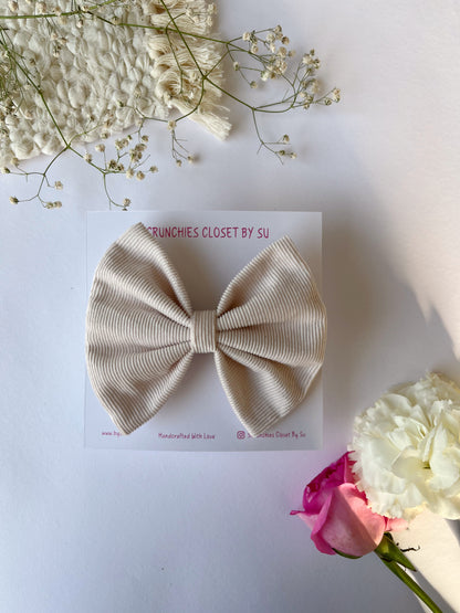 Corduroy Classic Hairbow