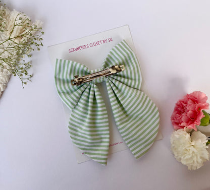Green Striped Tailbow