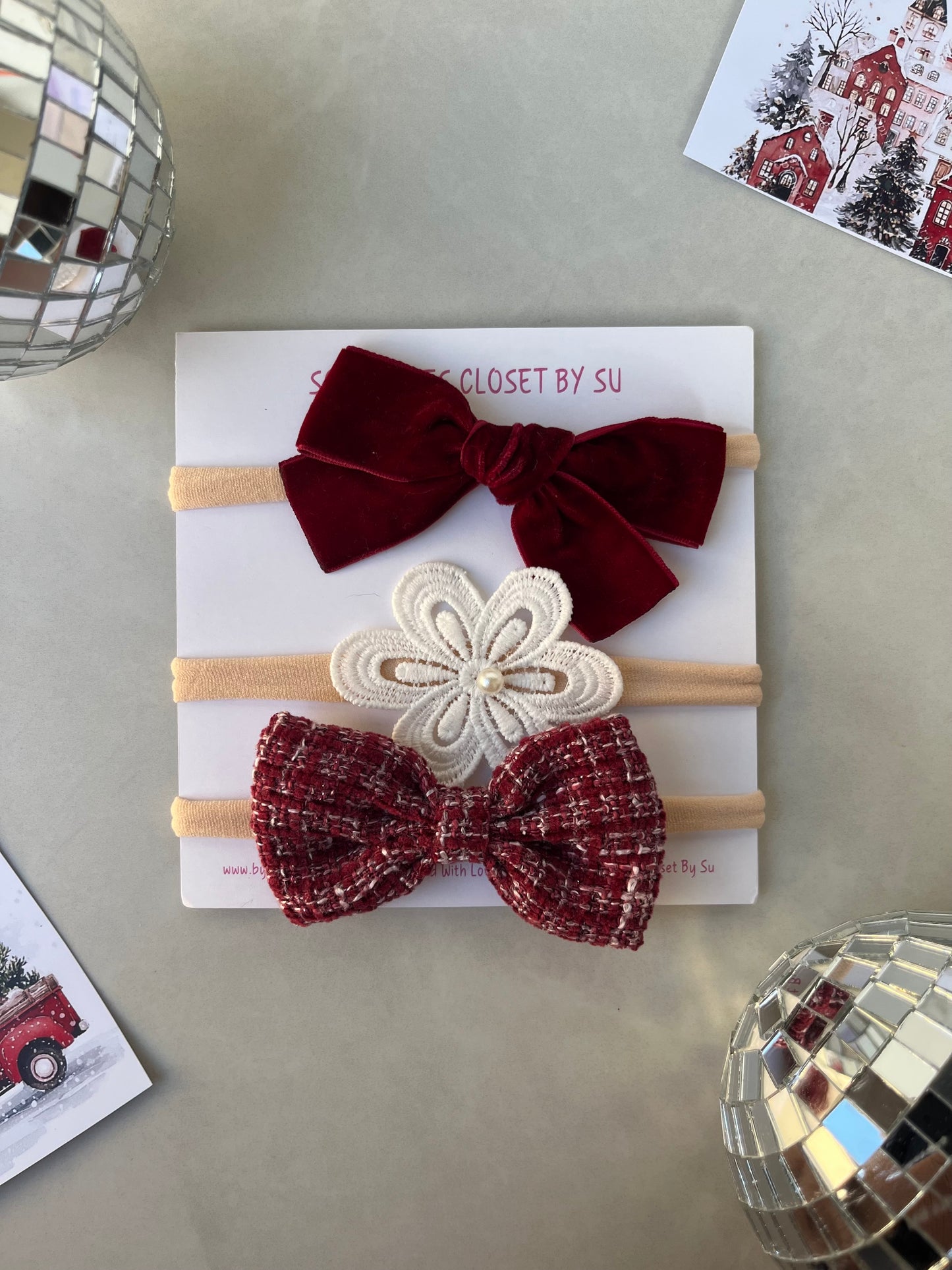 Festive Vintage Babe