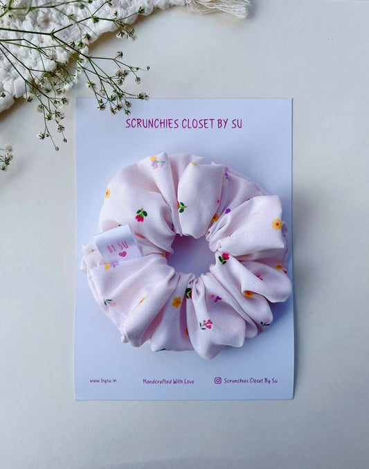 Pinterest Flower Scrunchie