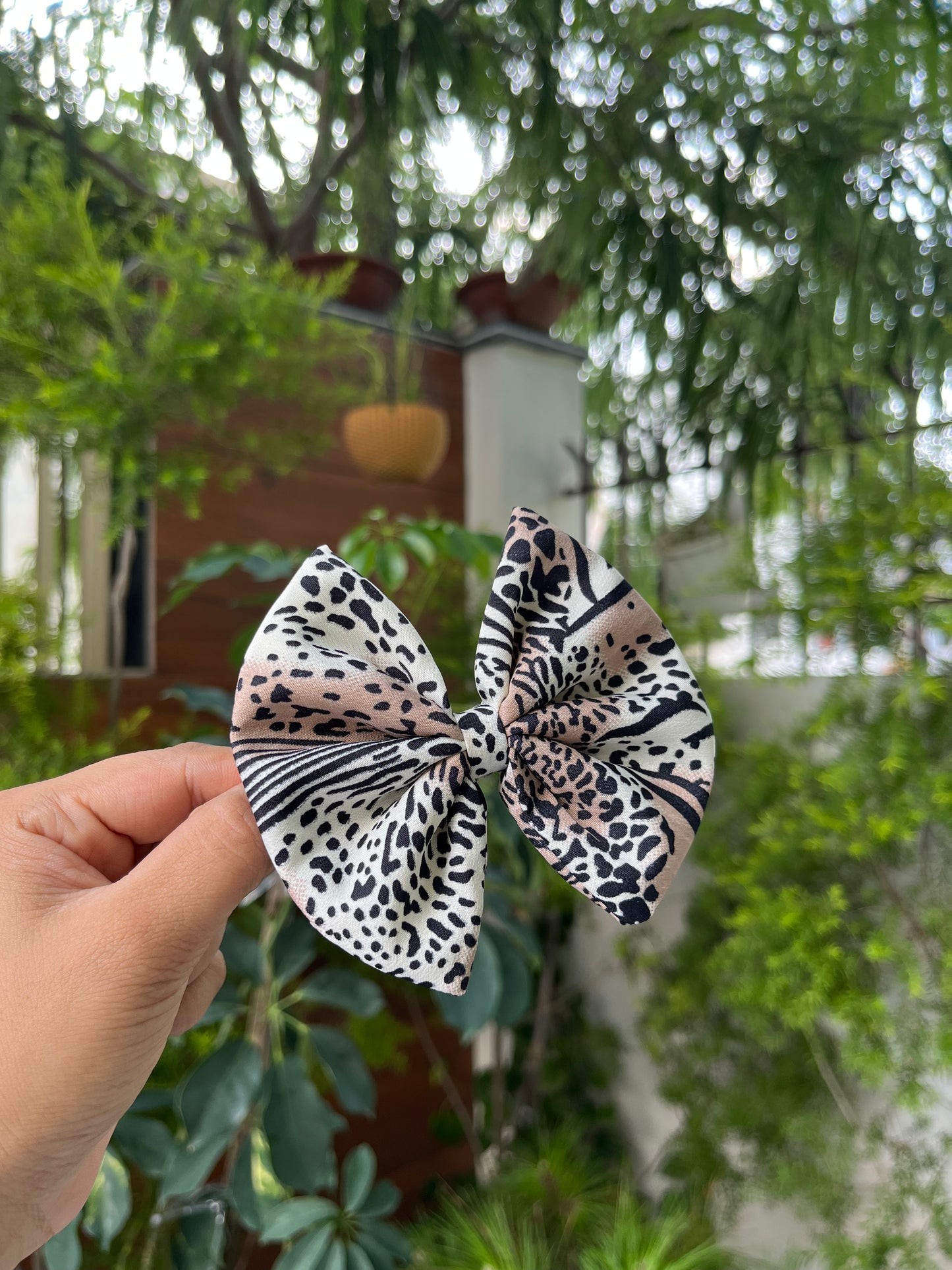 Animal Print Crepe Hairbow