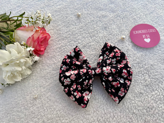 Exotic Vintage Floral Hairbow