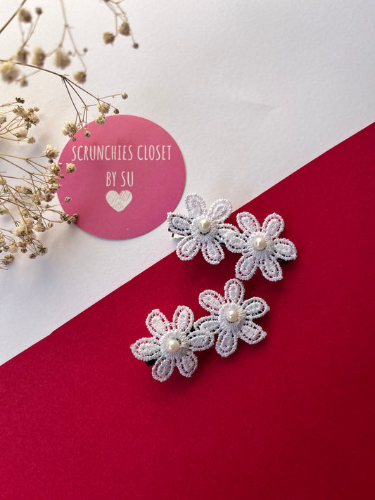 Valentines Small Flower Clips